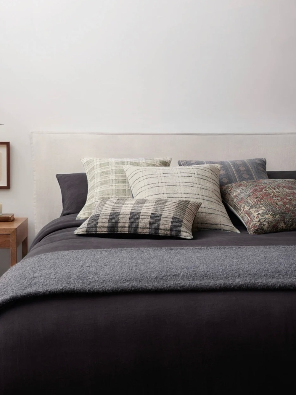 Amber Lewis x Loloi Belmont Pillow Cover